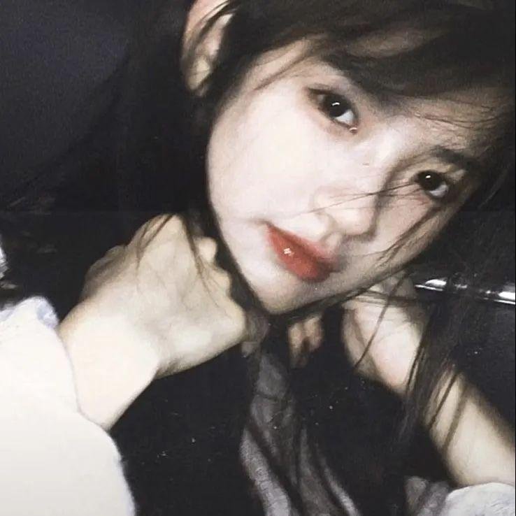 画框女人